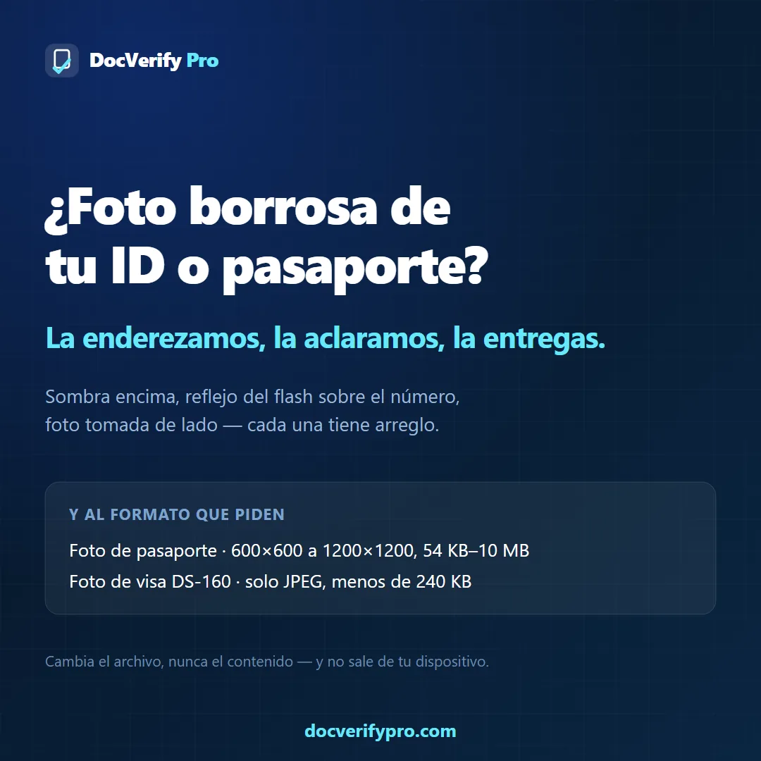 Foto de pasaporte borrosa comparada con la misma foto ya corregida